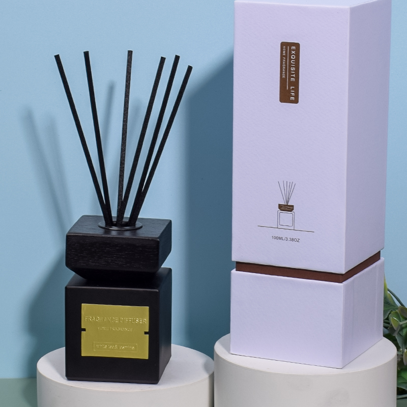Square Bottle Wood Lid Aromatherapy Essential Oil Bedroom reed diffuser (5)