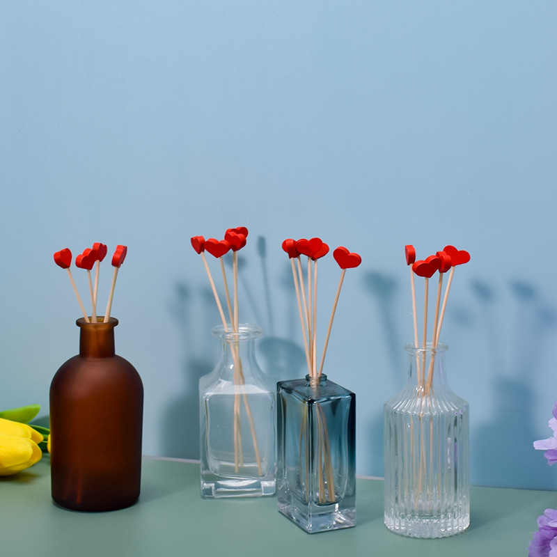 Aromatherapy Volatile rattan stick essential oil with love decoration (7).jpg